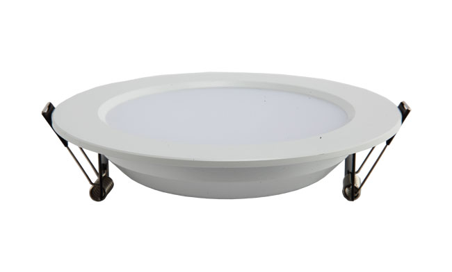 華輝照明LED筒燈驅(qū)動為恒流隔離外置驅(qū)動,便于安裝維護(hù),與光源板實(shí)現(xiàn)完美匹配。 華輝照明LED筒燈驅(qū)動為恒流隔離外置驅(qū)動,便于安裝維護(hù),與光源板實(shí)現(xiàn)完美匹配。