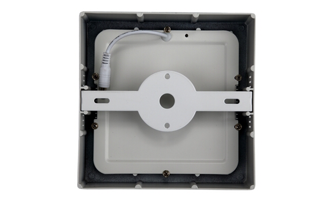 華輝照明成立于1987年,是一家專業生產面板燈,led面板燈,面板燈廠家,直發光面板燈,側發光面板燈的大型企業。 華輝照明成立于1987年,是一家專業生產面板燈,led面板燈,面板燈廠家,直發光面板燈,側發光面板燈的大型企業。