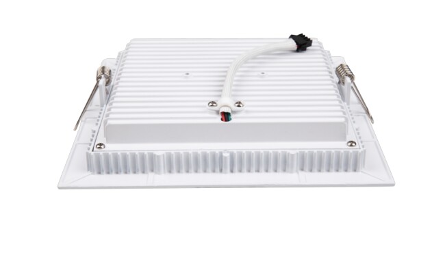 華輝照明成立于1987年，是一家專業生產面板燈,led面板燈,面板燈廠家,直發光面板燈，側發光面板燈的大型企業。