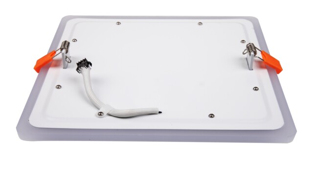 華輝照明成立于1987年，是一家專業(yè)生產(chǎn)面板燈,led面板燈,面板燈廠家,直發(fā)光面板燈，側(cè)發(fā)光面板燈的大型企業(yè)。