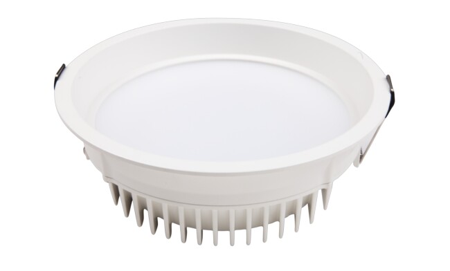 華輝照明LED筒燈驅動為恒流隔離外置驅動，便于安裝維護，與光源板實現完美匹配。