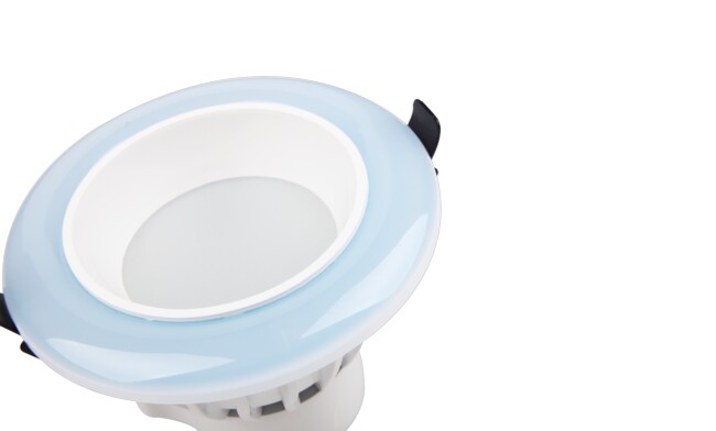 華輝照明專業(yè)生產LED筒燈，COB筒燈，全國行業(yè)領先，服務過全國各類工程達2000家。