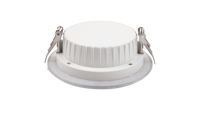 華輝照明專業LED筒燈廠家，標準的流程與質檢程序確保COB筒燈質量穩定如一。