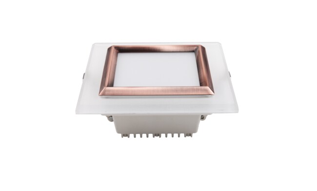 華輝照明LED筒燈驅動為恒流隔離外置驅動，便于安裝維護，與光源板實現完美匹配。